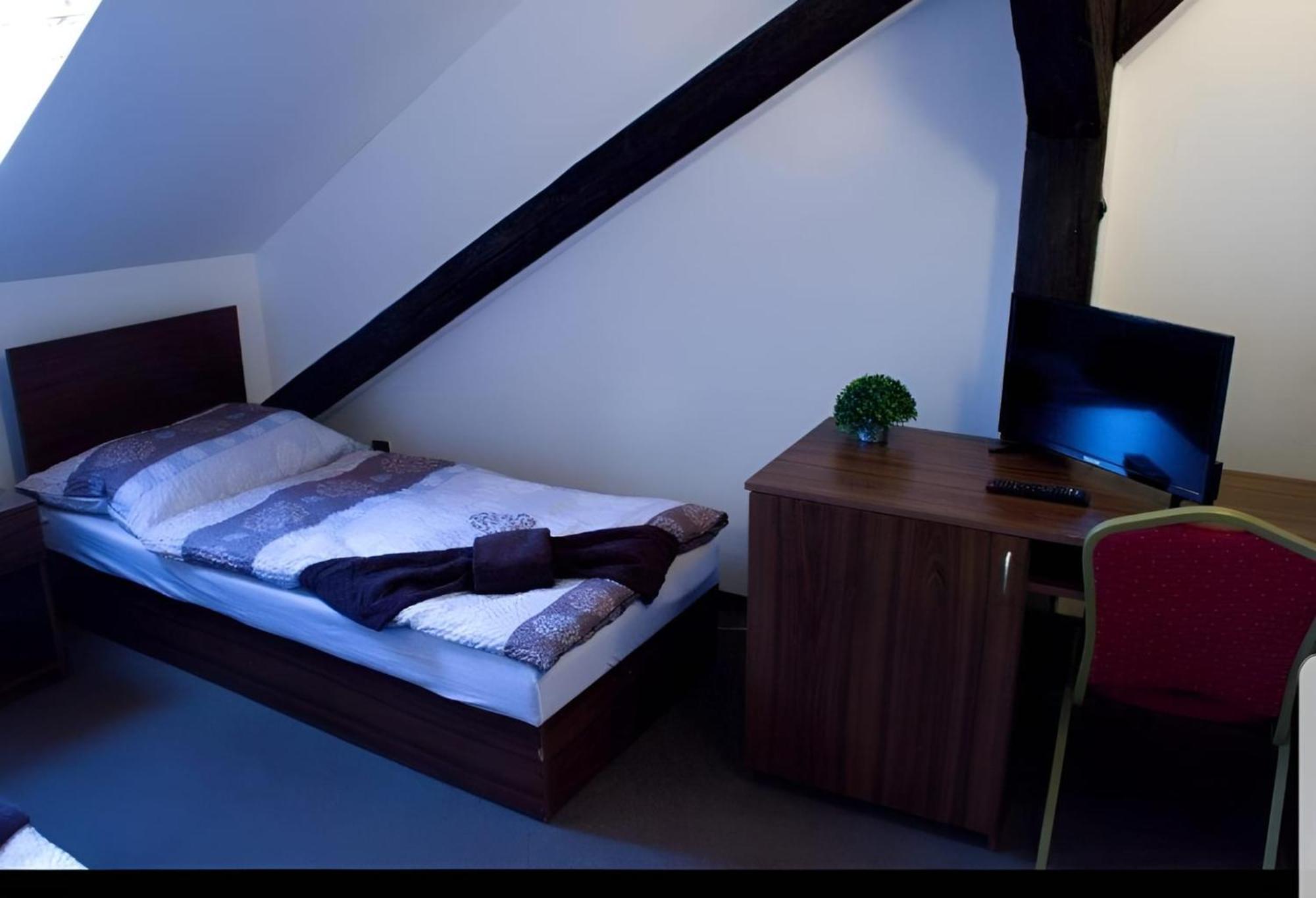 Hotel Zlaty Andel Žatec المظهر الخارجي الصورة